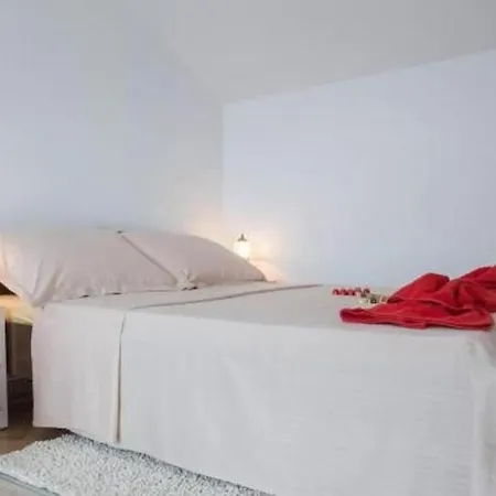 Lada - Studio With Terrace And Sea View * Zaton (Dubrovnik-Neretva)